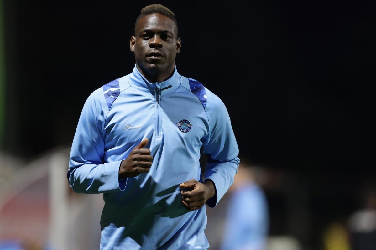 Balotelli al Napoli, annuncio in diretta