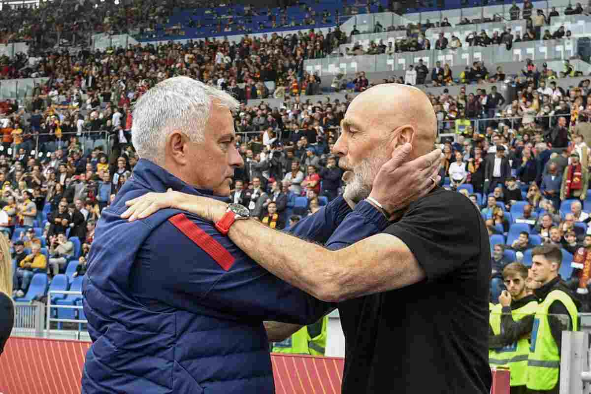 José Mourinho e Stefano Pioli 