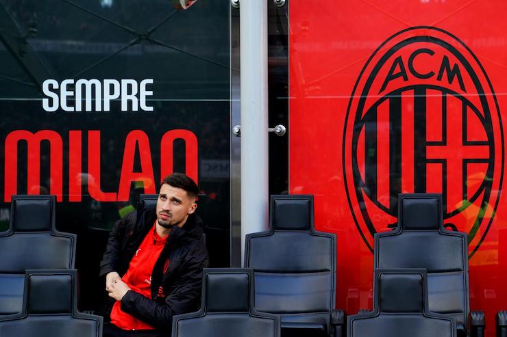 Pobega out: le scelte del Milan