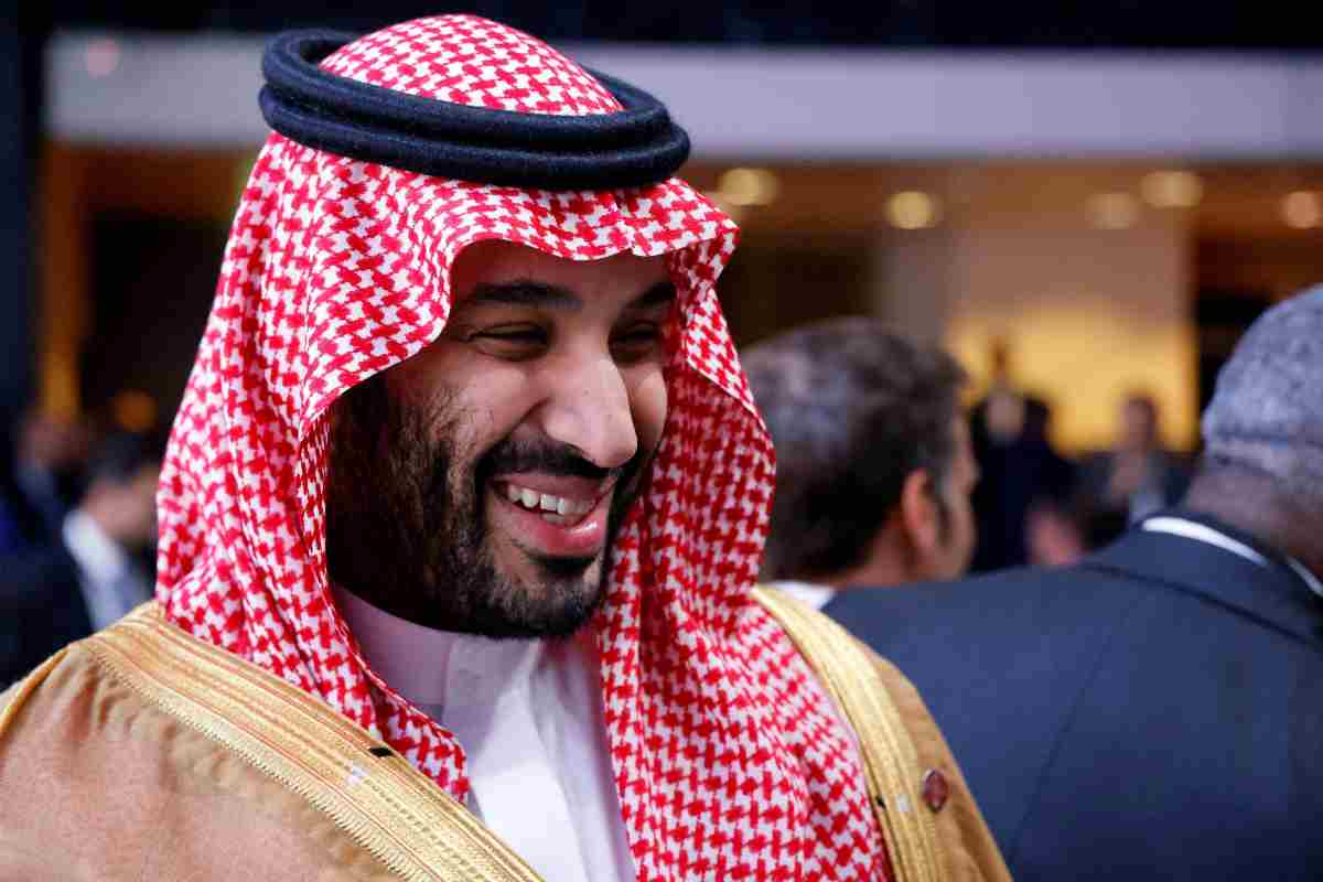 Mohammad bin Salman sorride