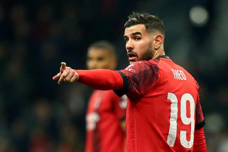 Calciomercato Milan, Theo Hernandez alternativa a Davies: irruzione Real Madrid