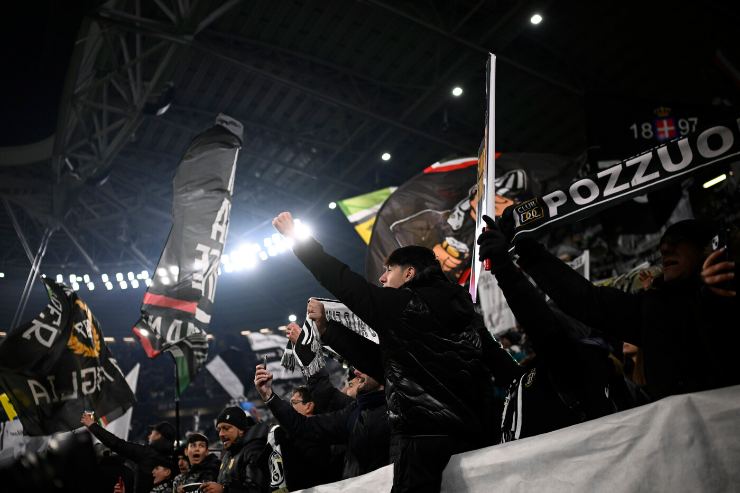 tifosi della juventus in juve-napoli