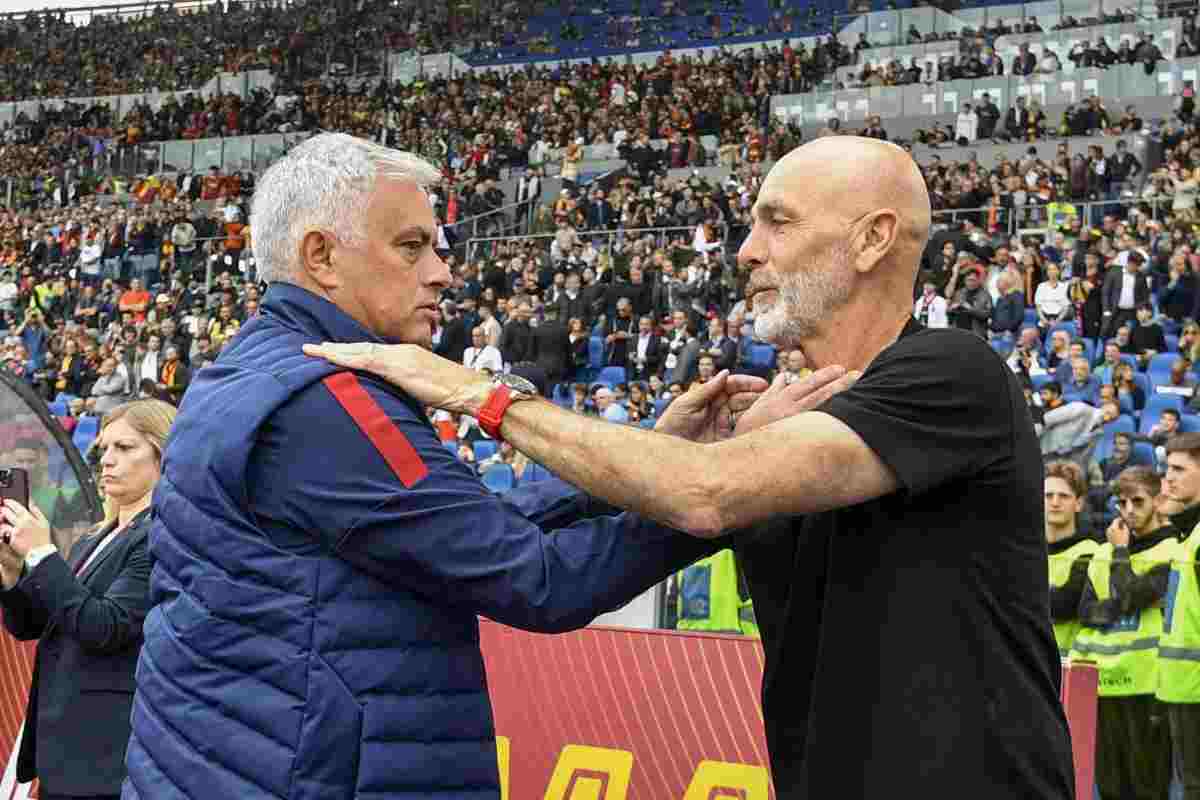 mourinho e pioli si abbracciano prima di roma milan