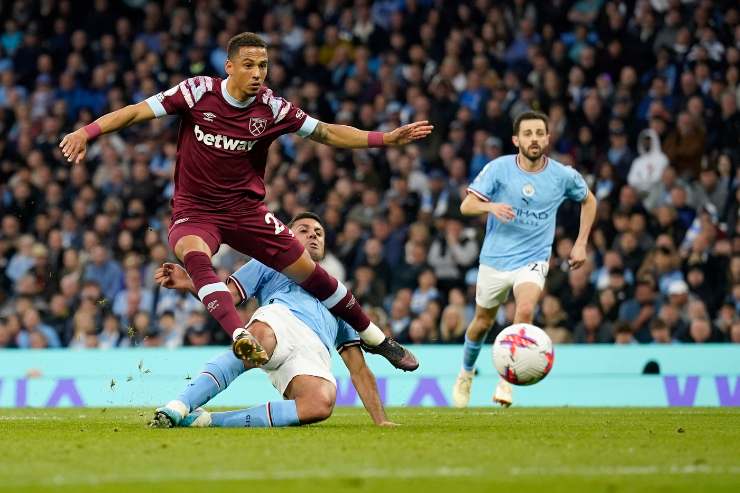 kehrer in west ham manchester city 