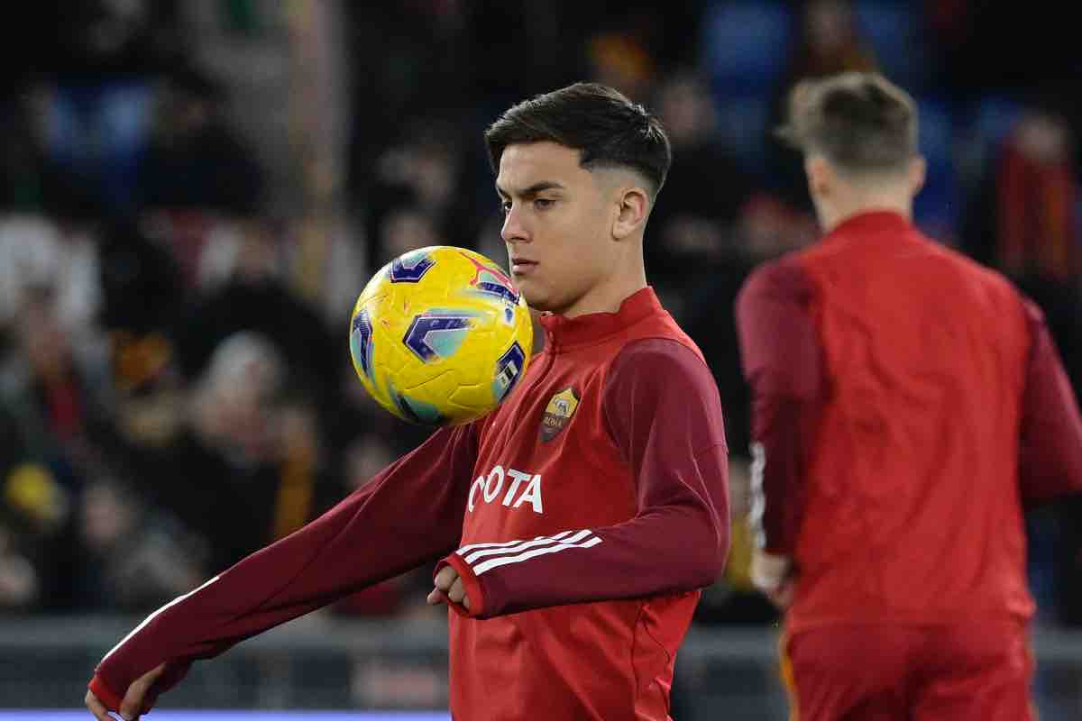 Roma-Verona, Dybala sostituito: il doppio gesto sfuggito alle telecamere