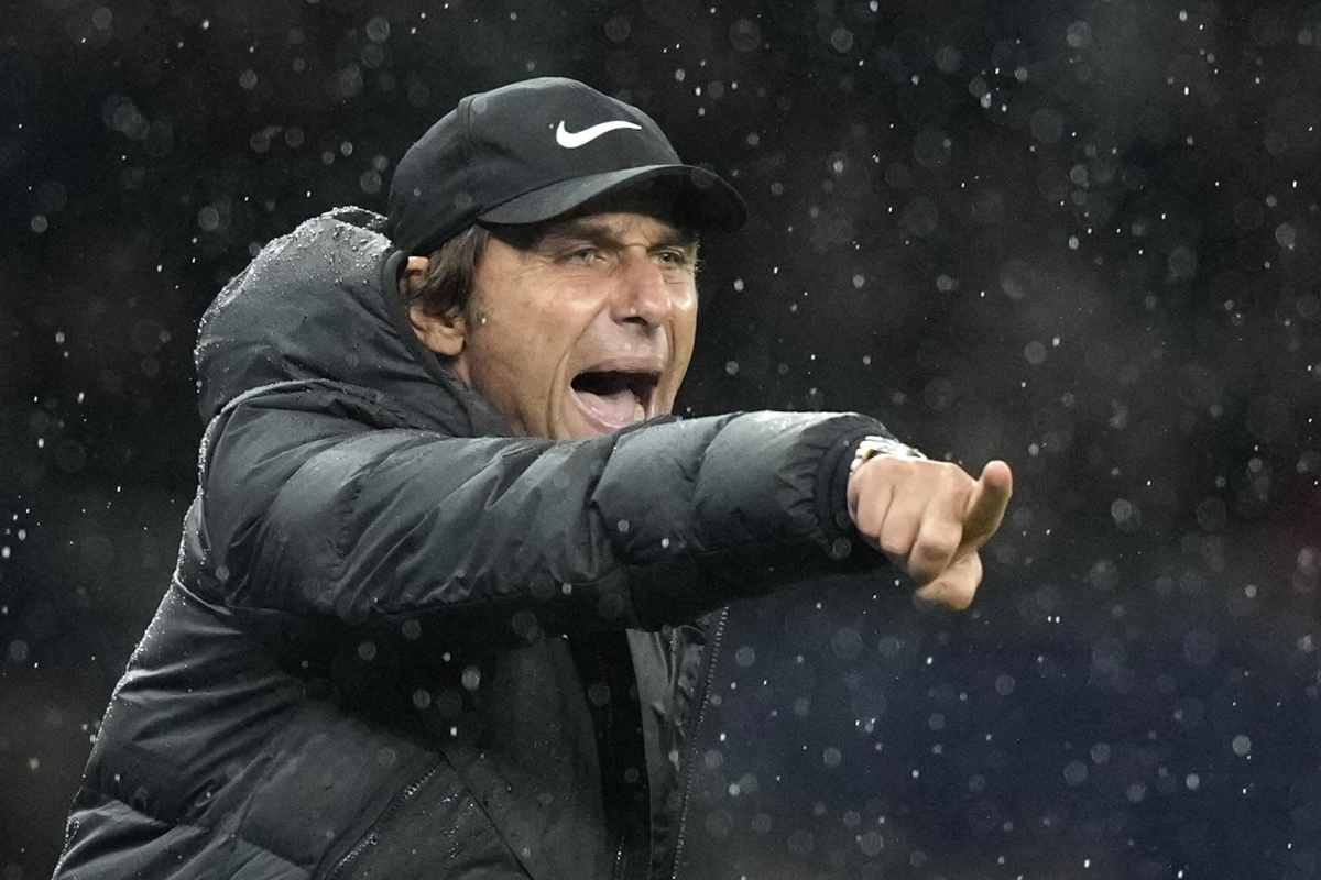 Conte lontano dal Napoli, l'annuncio