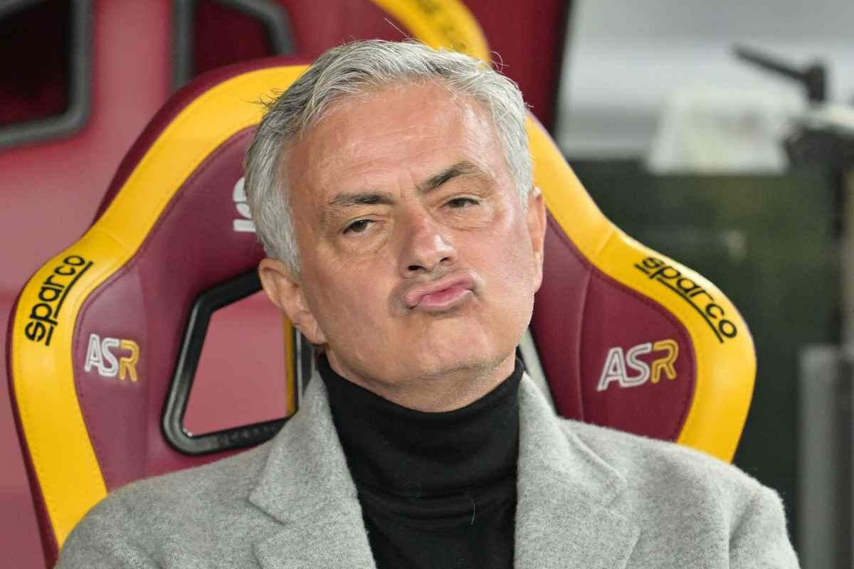 Mourinho in panchina