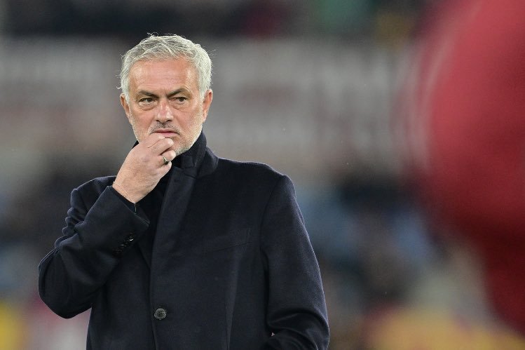 Mourinho, frecciata alla Roma