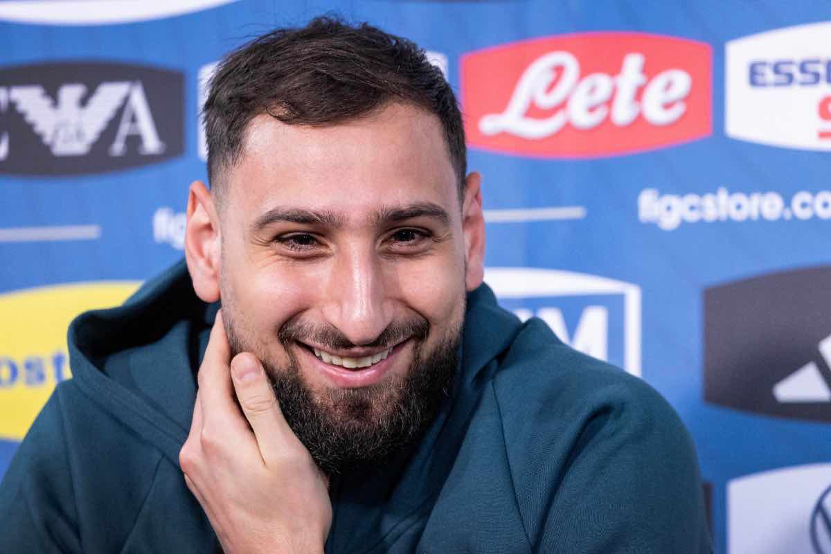 Donnarumma esalta Buffon