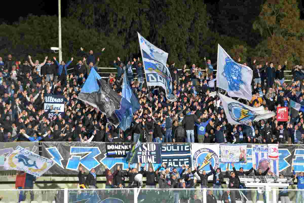 Pescara, protesta shock contro Sebastiani