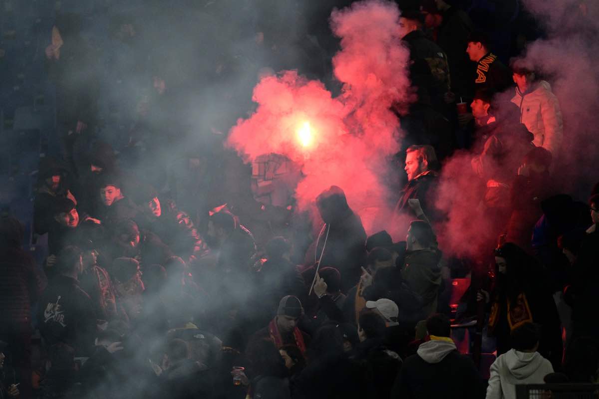 Barcellona-Napoli, tensione fuori lo stadio