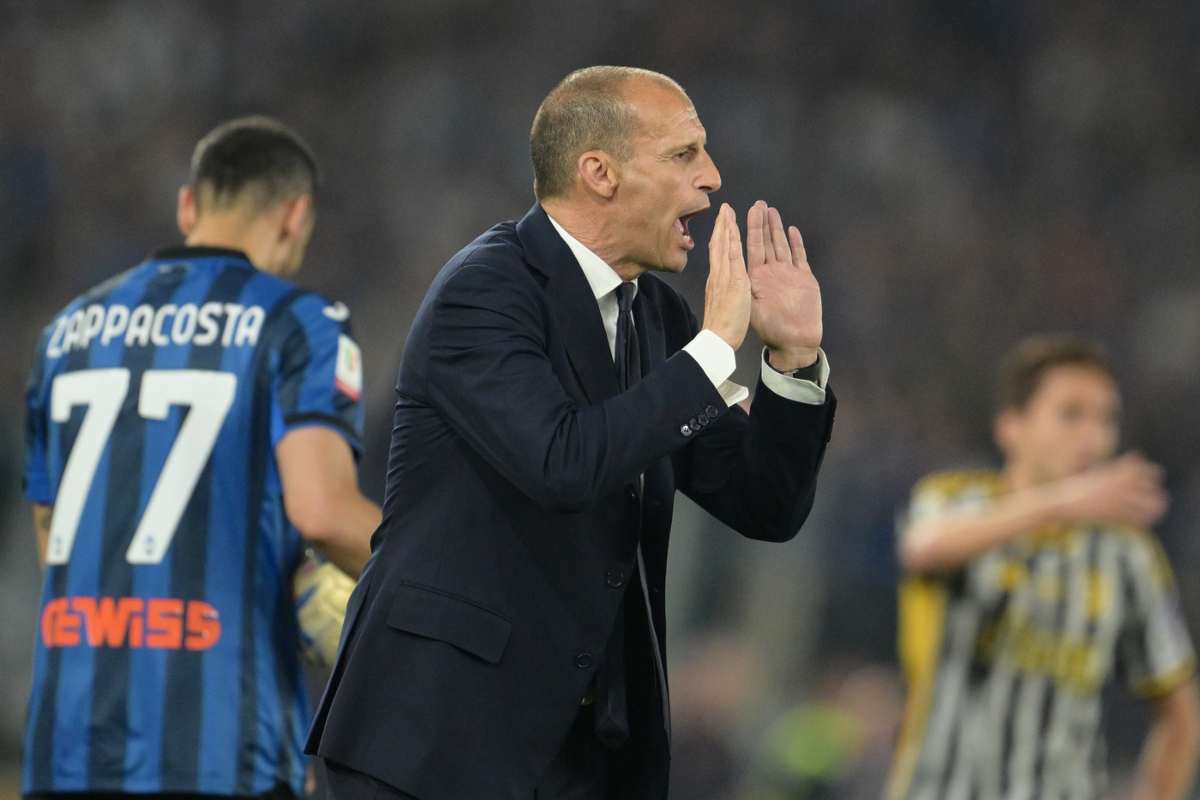 Alta tensione Allegri: il tecnico esplode anche dopo la premiazione