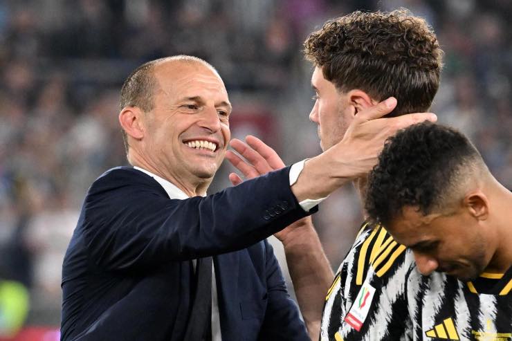 Ribaltone Allegri: niente esonero immediato