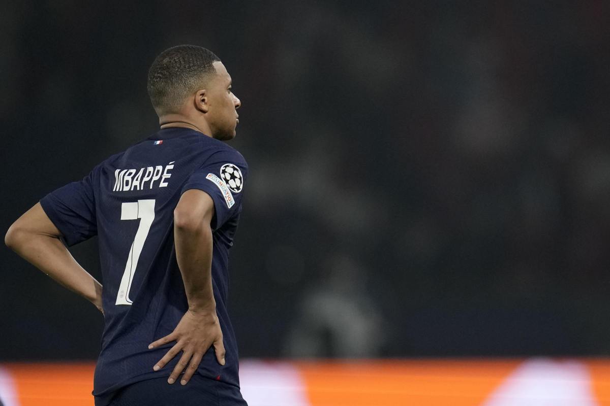 Psg, l'annuncio di Mbappe