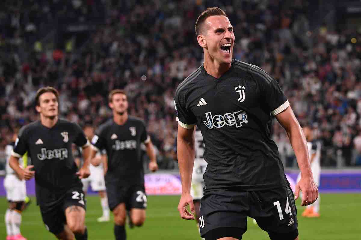 Juventus: Milik in affare Calafiori