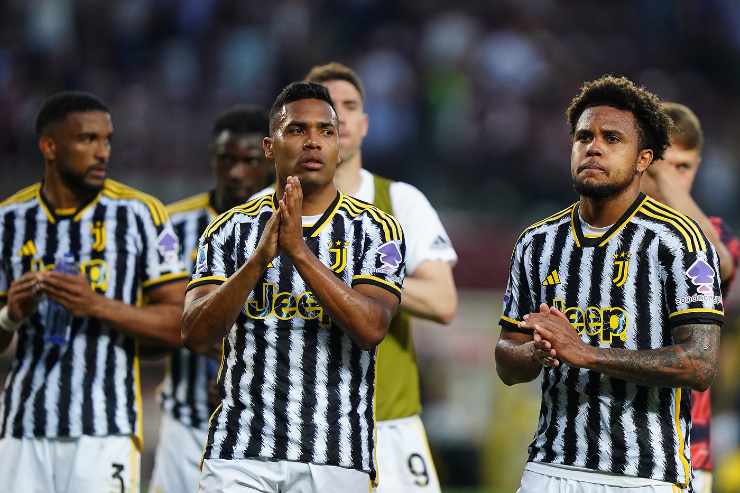 Dalla Spagna: Juve, Alex Sandro offerto al Barcellona