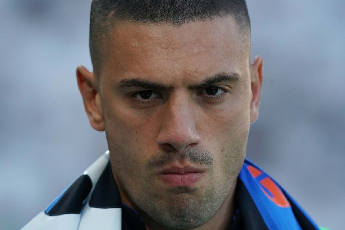 Calciomercato, anche il Napoli su Demiral: riflessioni in difesa