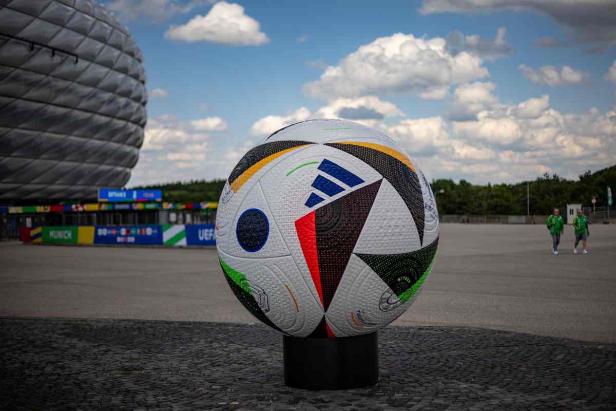 Euro 2024, sgomberata fan zone Berlino per zaino sospetto