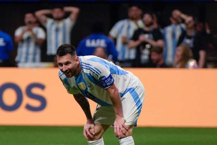 Grave episodio dopo il brutto fallo su Messi