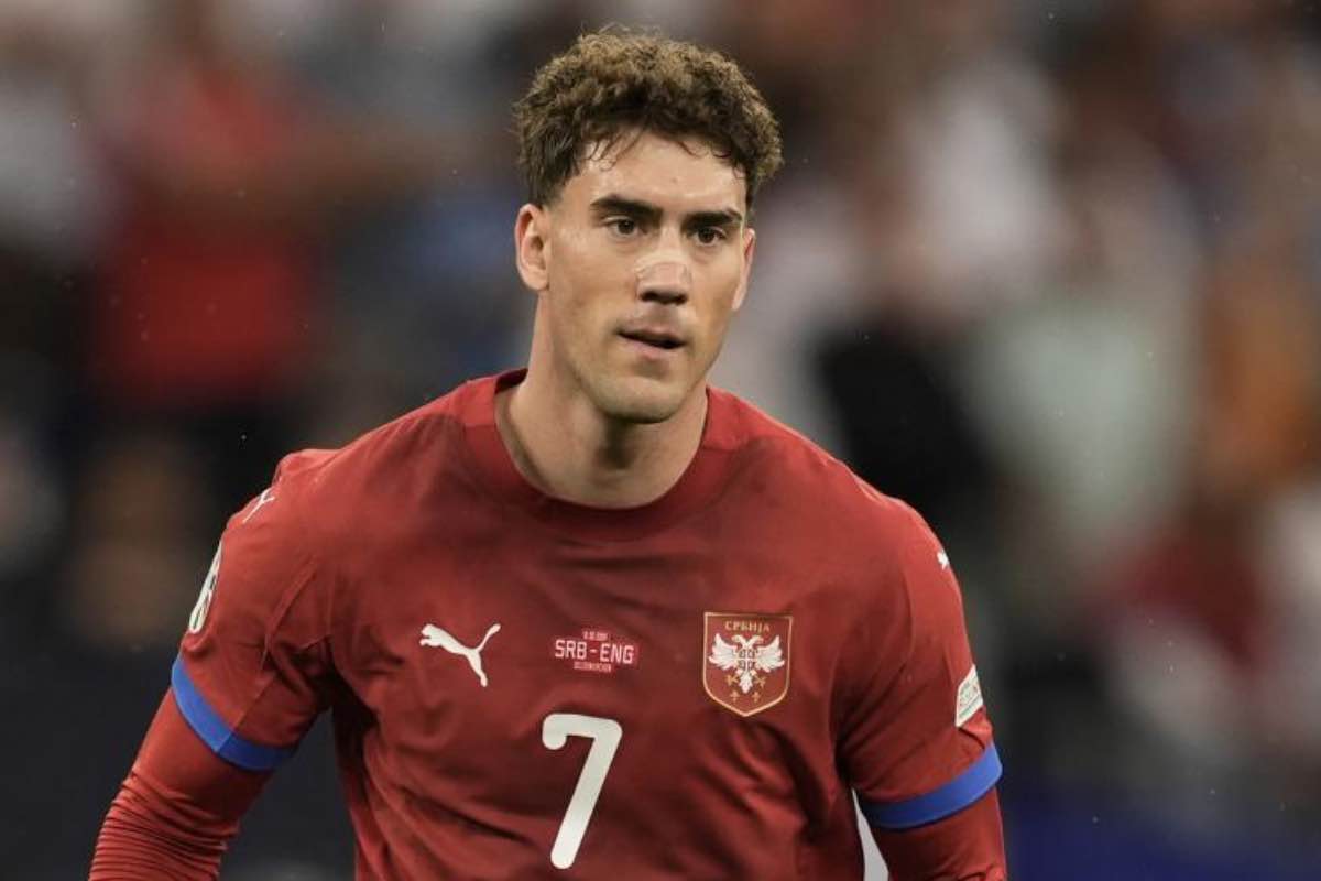 Problema Vlahovic per la Juventus