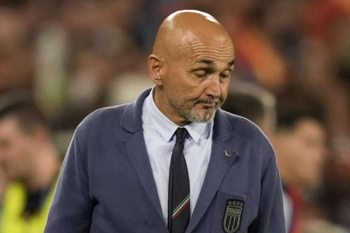 Ribaltone Italia, Spalletti mandato via in diretta