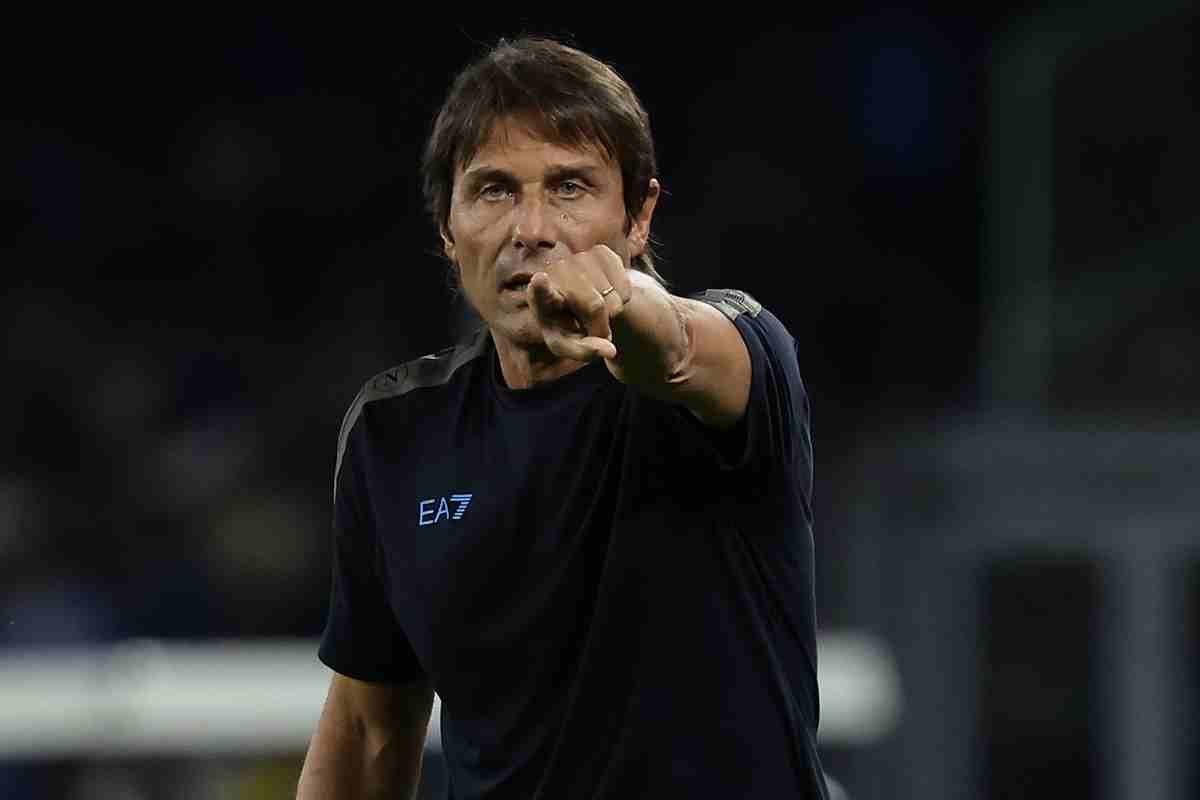 Pazienza finita con Conte: "Ora basta, via subito"