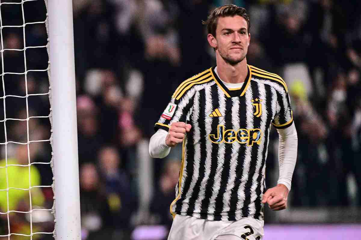 Daniele Rugani potrebbe lasciare la Juventus per approdare all'Ajax dell'italiano Farioli nei prossimi giorni