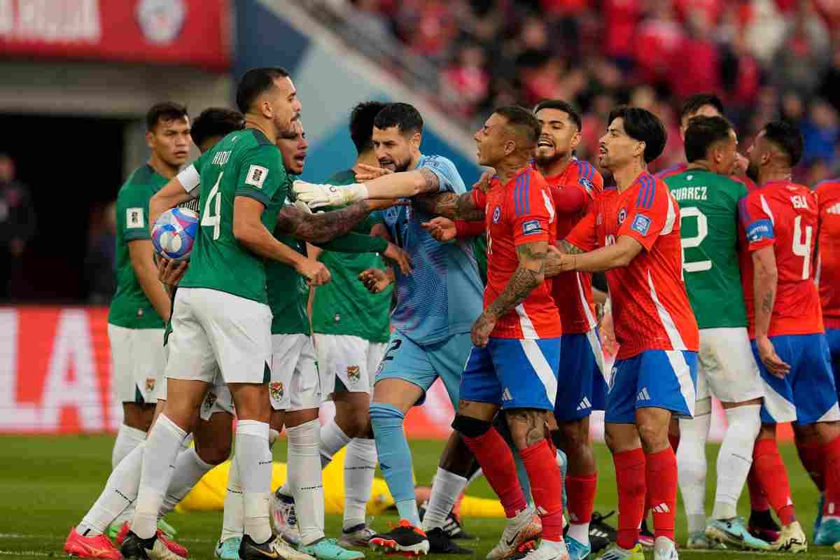 Cile-Bolivia, polemica dopo il gol di Vargas