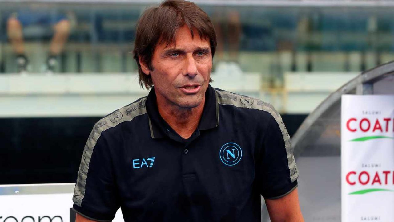 Conte all'esame Juventus: "Sono la storia del club. Il Napoli ha 18 punti  da recuperare" - CalcioMercato.it