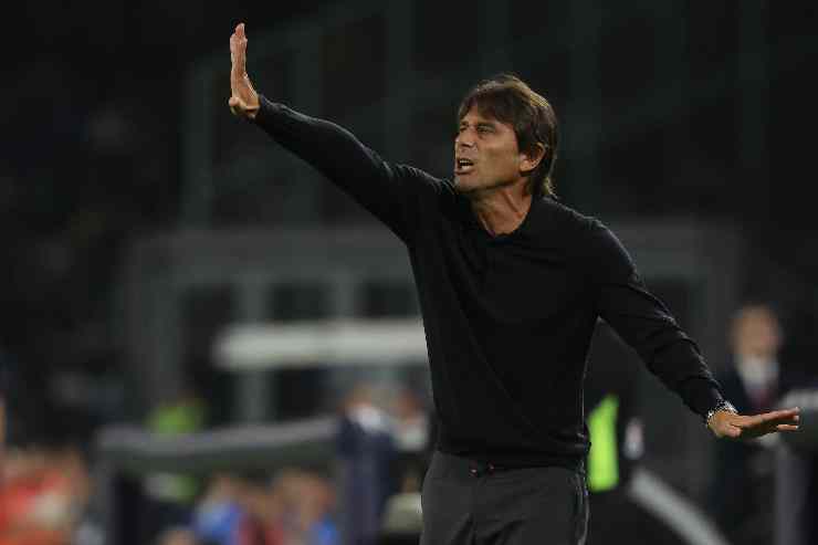 Corsa Scudetto tra sogno e realtà, Conte 'risponde' a De Laurentiis: "Lasciamo farlo ai tifosi"