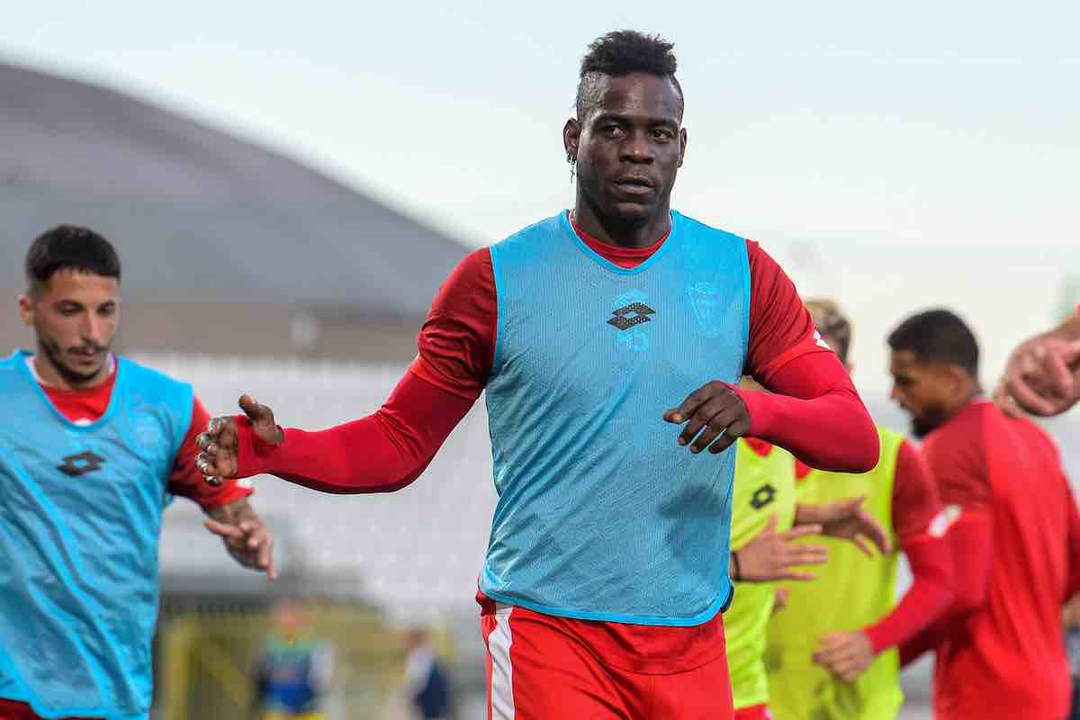 Balotelli, no dall'India