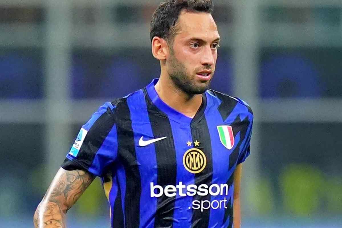 Inter, offerta da 50 milioni per Calhanoglu