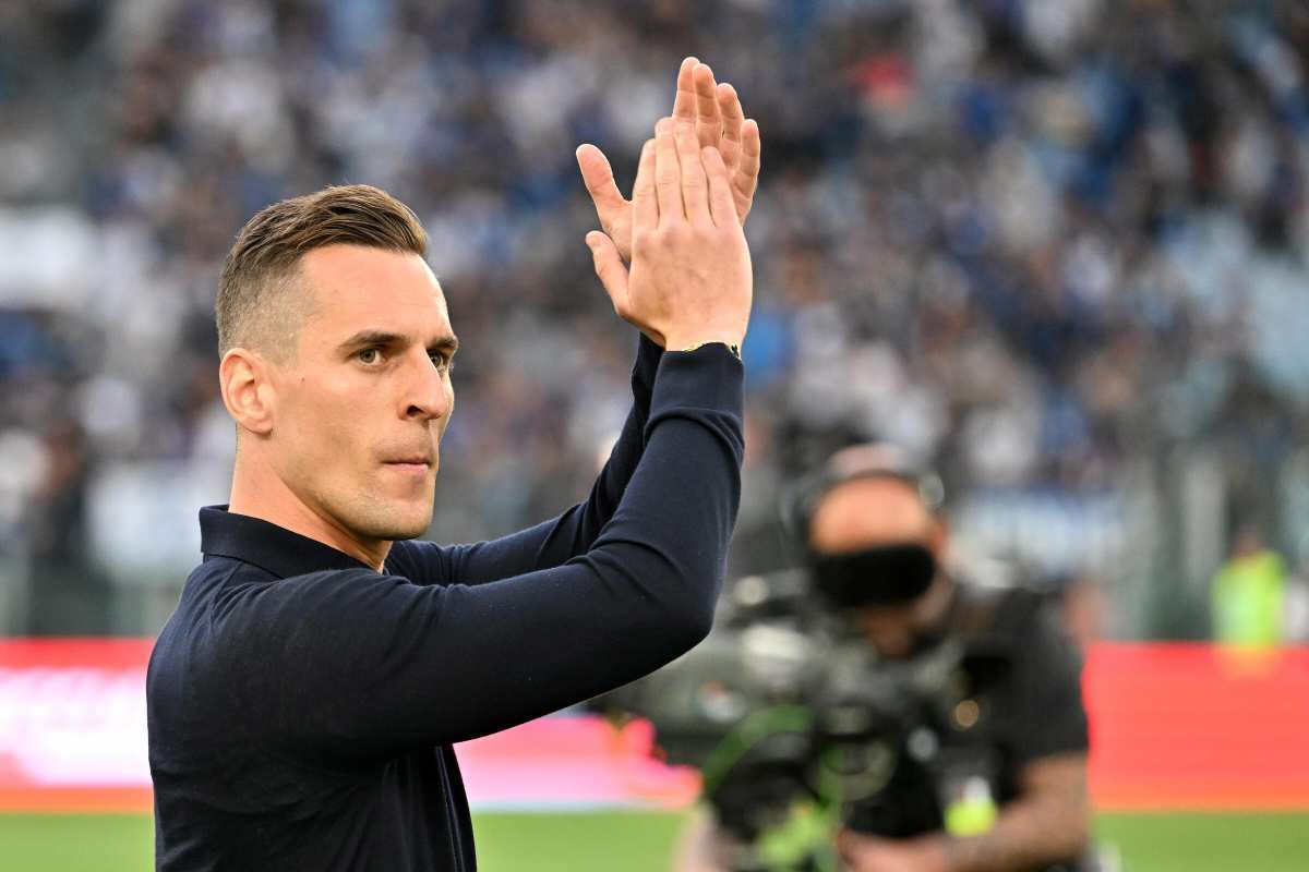 Addio Juve per Milik, l'annuncio