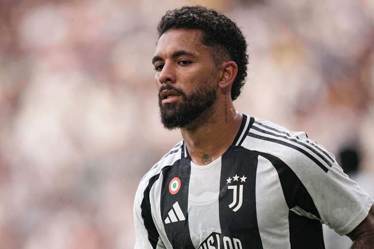 Juventus, Douglas Luiz ancora indietro