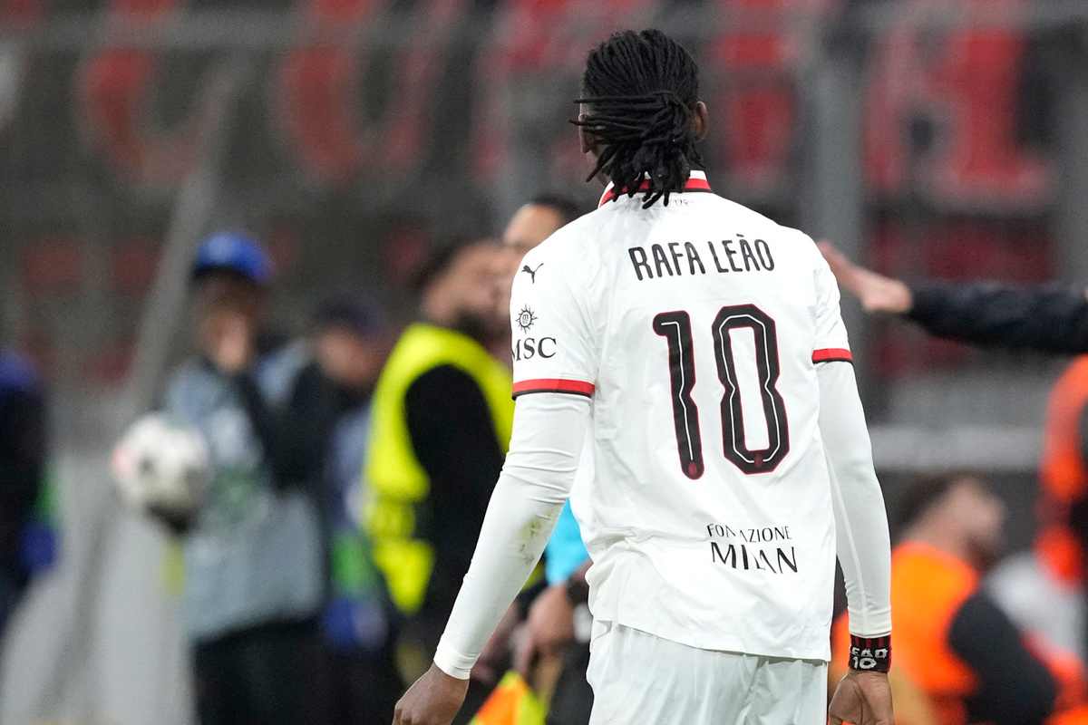 Milan, Ziliani contro Leao