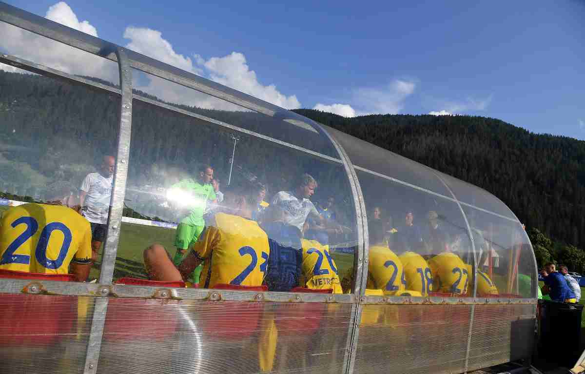 I tifosi chiedono l'esonero di Nesta