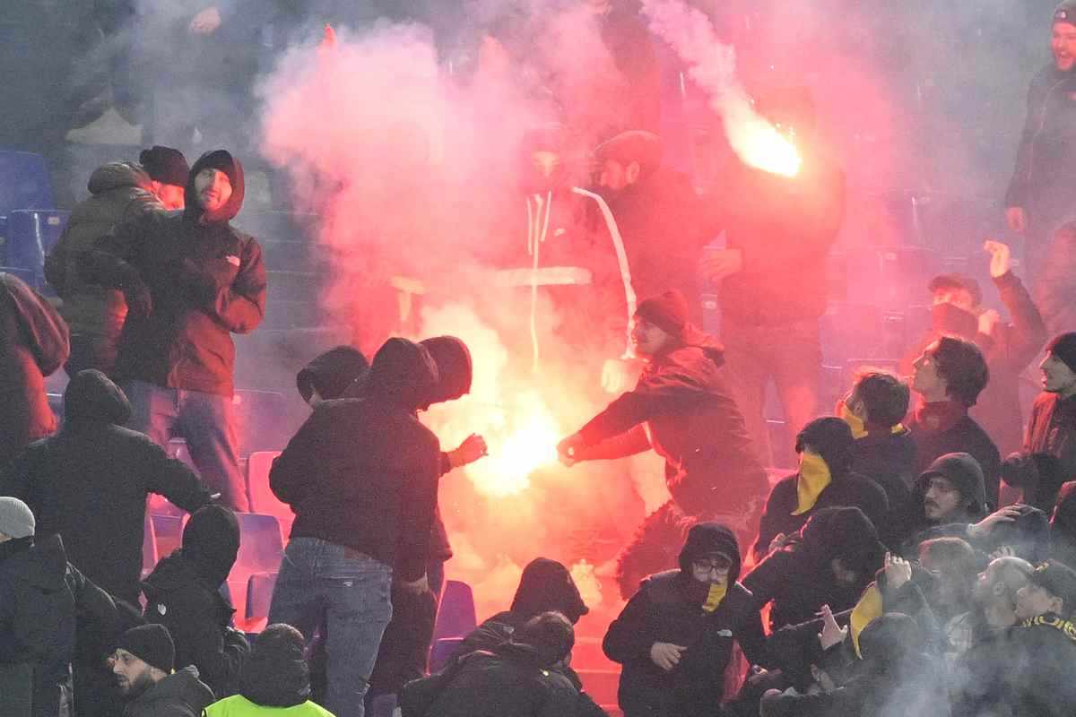 Scontri tifosi, quattro giornate di squalifica e risarcimento danni