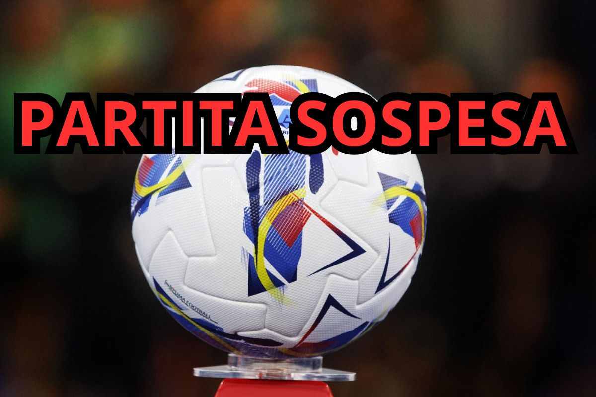 Decisa la sospensione della partita