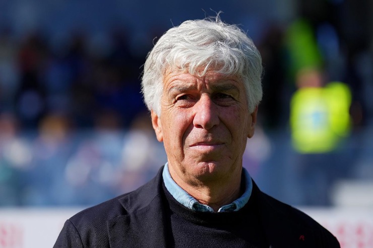 Gasperini davanti la panchina