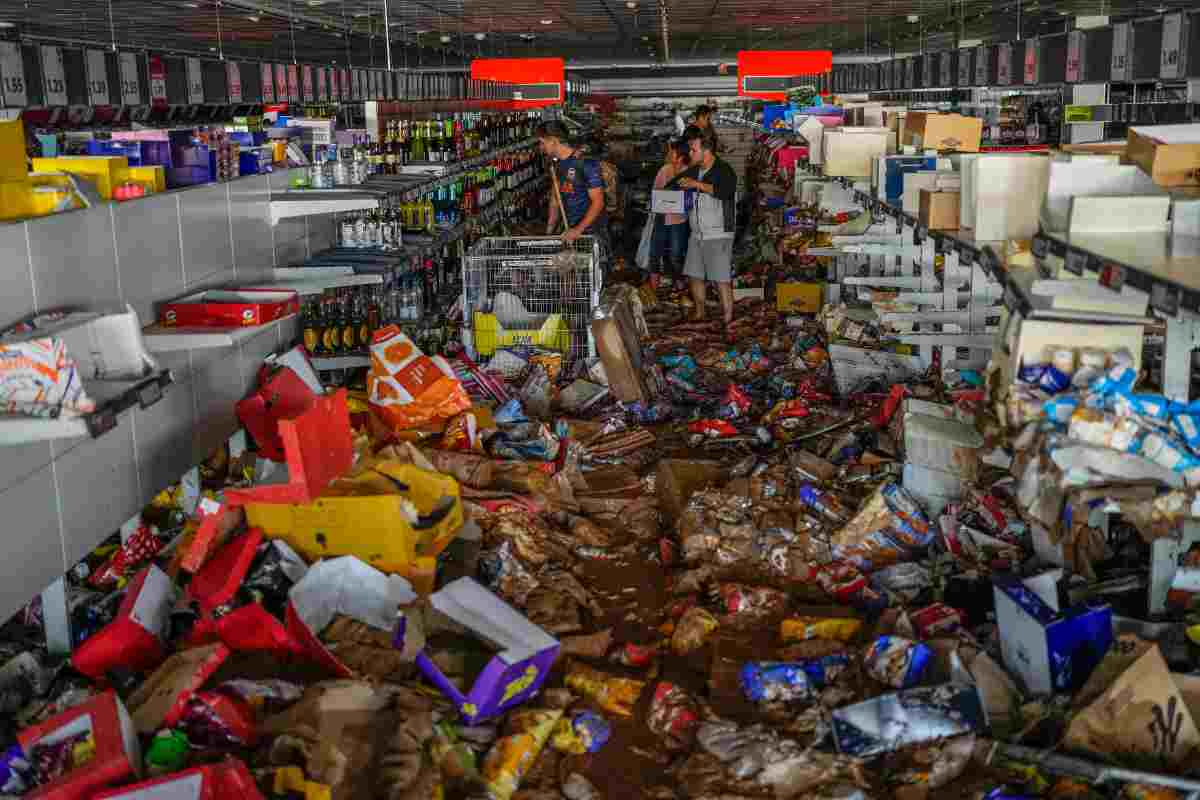 I danni dell'alluvione di Valencia