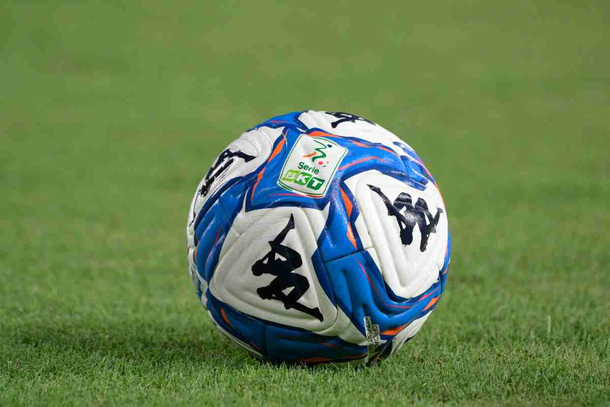 Il pallone della Serie B