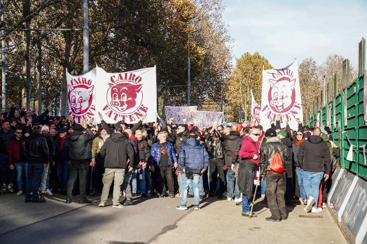 Tifosi contestano Cairo