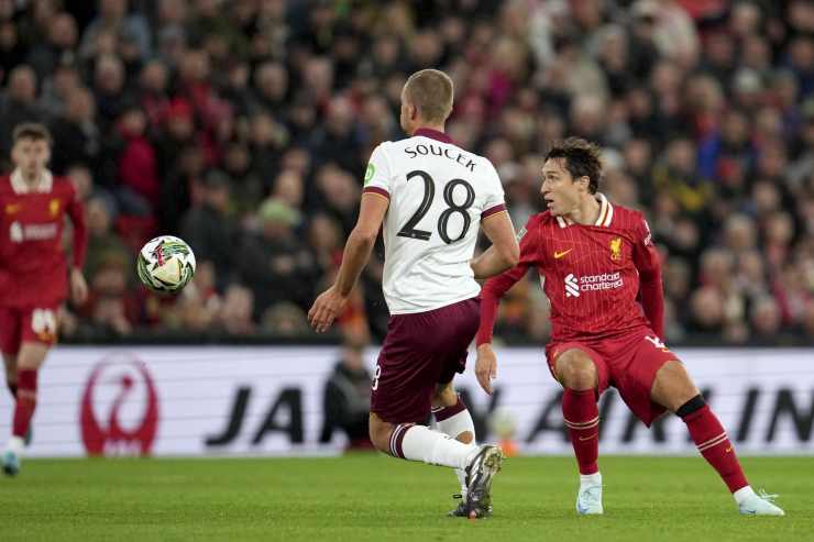 Chiesa in campo con il Liverpool