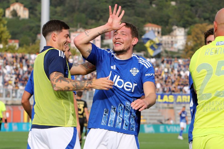 Belotti con la maglia del Como