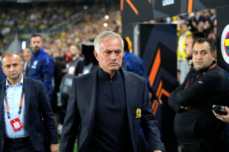 José Mourinho allenatore del Fenerbahce