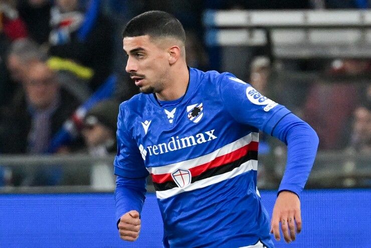 Fabio Depaoli, difensore della Sampdoria, uscito dopo uno scontro aereo contro il Brescia