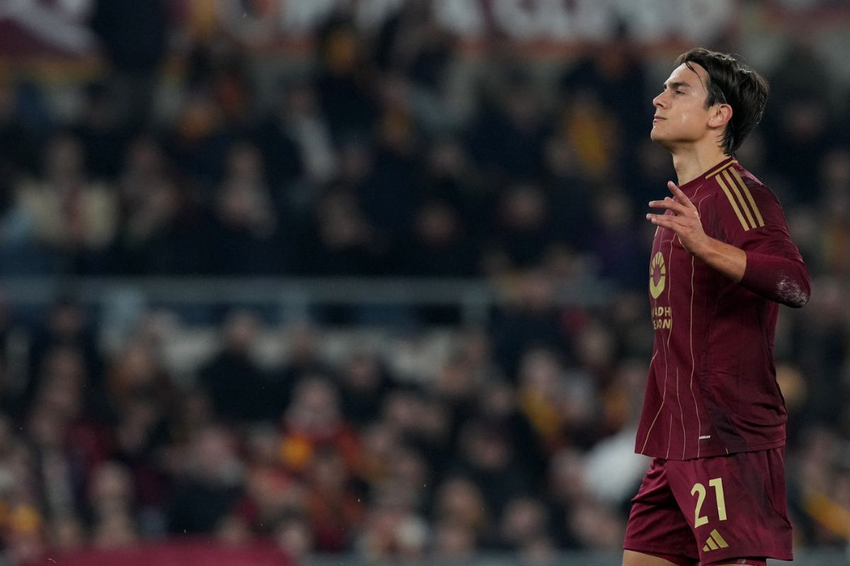 PAGELLE E TABELLINO ROMA EINTRACHT 2 0: Dybala Angelino volano, Dovbyk compassato