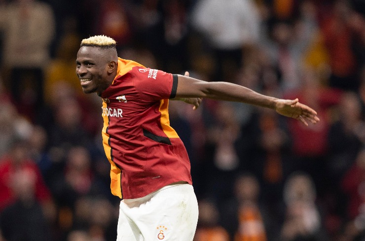 Osimhen esulta dopo un gol con la maglia del Galatasaray