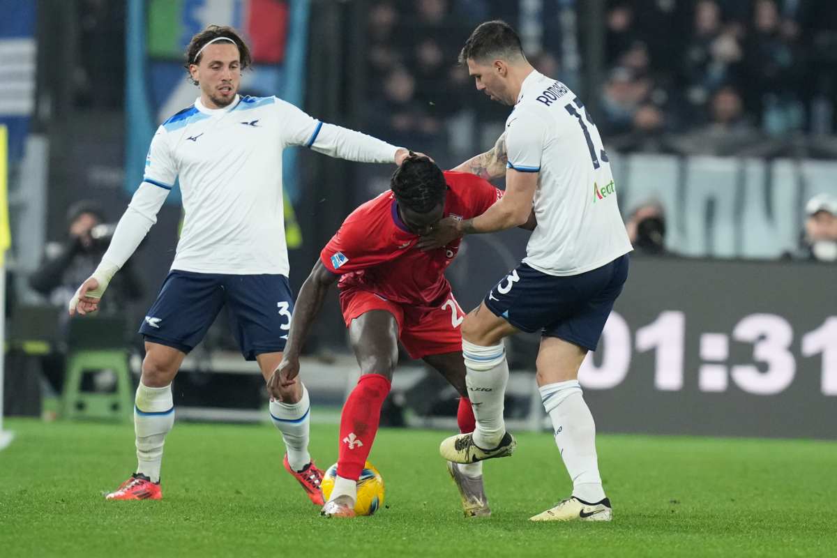 PAGELLE E TABELLINO LAZIO FIORENTINA 1 2: Marusic Pellegrini che disastro, Kean solido