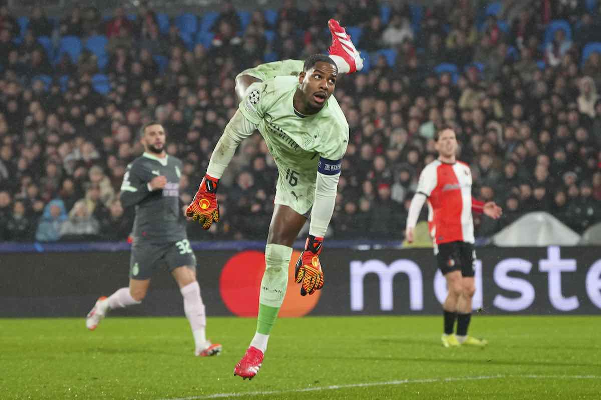 PAGELLE E TABELLINO FEYENOORD MILAN 1 0: Maignan sbaglia, le stelle offensive non brillano